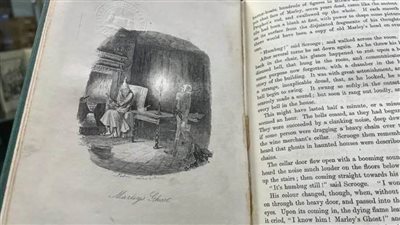 عاجل| قصة عيد الميلاد من ترجمة الملك جيمس عمرها ١١٣ عامًا