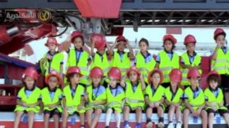 طلاب المدارس في زيارة