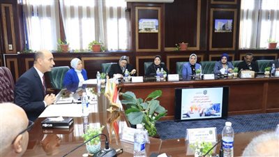 مجلس جامعة دمنهور يوافق على إطلاق مبادرة زراعة الأسطح والأمن الغذائي بكافة الكليات 