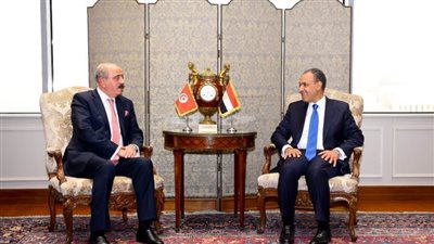 وزير الخارجية يشيد بالموقف التونسي الداعم لتحقيق الأمن المائي المصري