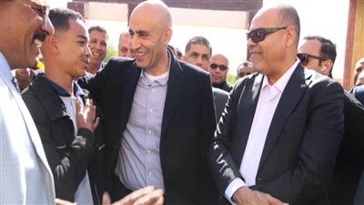 وزيرا العمل والتعليم يتفقدان مركز قفط للتدريب المهني بمحافظة قنا
