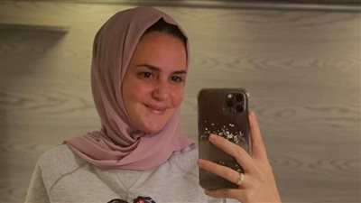 ركين سعد تنشر صورًا من كواليس 