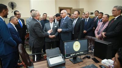 افتتاح فرع التوثيق والشهر العقاري بمجمع محاكم مجلس الدولة بـ قنا