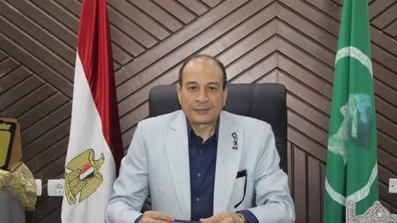 الدكتور علي عبد السلام