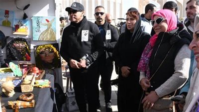 وزير الرياضة وسفيرة الإمارات يتفقدان أنشطة اتحادي 