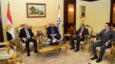 رئيس جامعة سوهاج  يستقبل وزير التعليم العالي وأعضاء المجلس الأعلى للجامعات