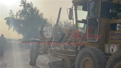  تشغيل طبقة الأساس بطريق خليج قبلي بمطوبس في كفر الشيخ