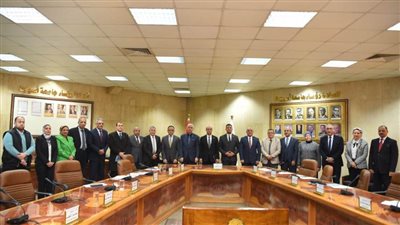 جامعة أسيوط و