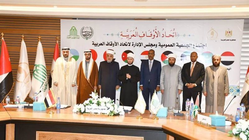 وزير الأوقاف خلال