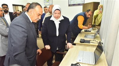 محافظ أسيوط يفتتح تطوير معمل التكنولوجيا بمدرسة النور للمكفوفين