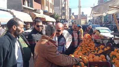 عبدالمعطى يتابع إزالة الإشغالات بسيدي سالم في كفر الشيخ