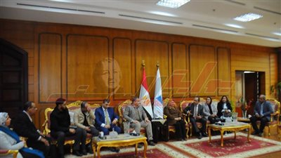 الدسوقي يستقبل وفد البرنامج الوطني لإدارة المخلفات الصلبة بجامعة كفر الشيخ