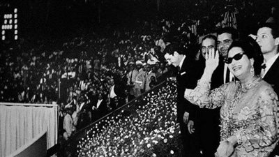 عرفت المجد منذ نعومة أظافرها.. 126 عامًا على ميلاد 