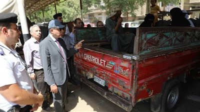 محافظ المنيا: تفعيل حظر سيارات البيك أب في نقل المواطنين