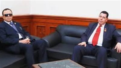  حزب تحيا مصر يوجه بتشكيل غرفة عمليات مركزية بمقر أمانة الحزب بمحافظة أسوان بسبب انقطاع المياه