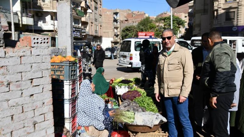 محافظ الفيوم يتابع