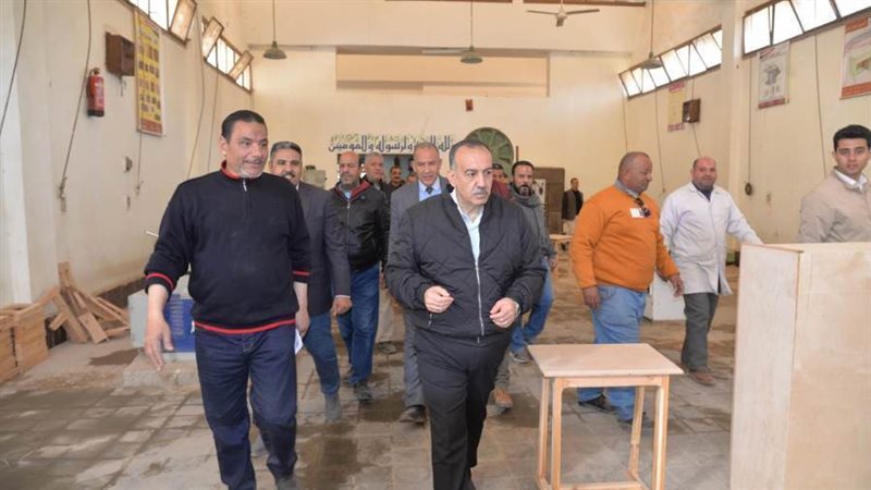 محافظ أسيوط يتفقد