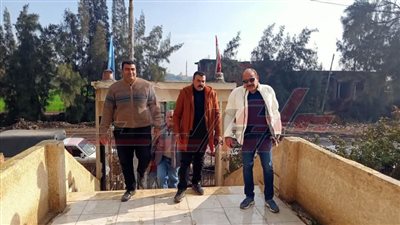 بدران ونائبه يتفقدان قرى شرق سيدي سالم