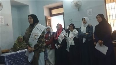 طلاب وطالبات فائزين في مسابقة أنشطة اللغة العربية بمدارس  ببني سويف