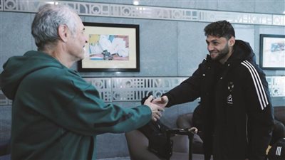 دوري أبطال أفريقيا| بعثة الأهلي تصل مطار القاهرة استعدادًا للسفر إلى الجزائر