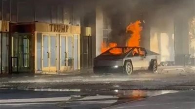 قتيل و7 جرحى بانفجار سيارة أمام فندق ترامب بلاس فيجاس.. والسلطات: حادث إرهابي 