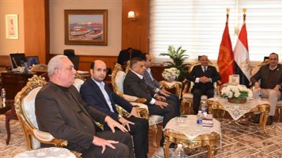 مستشفي إيطالي ووحدة صحية جديدة.. محافظ بورسعيد يستقبل رئيس هيئة لرعاية الصحية