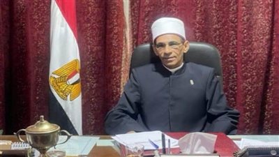 رئيس الإدارة المركزية لمنطقة القاهرة الأزهرية يتفقد  لجان امتحانات معاهد البعوث الإسلامية