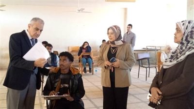 رئيس جامعة أسوان يتابع سير امتحانات الفصل الدراسي الأول بكلية تكنولوجيا المصايد والأسماك