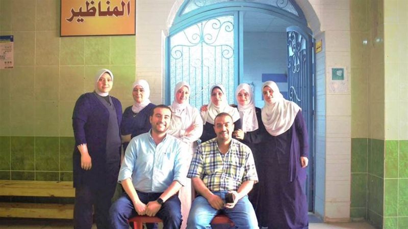 الفريق الطبي