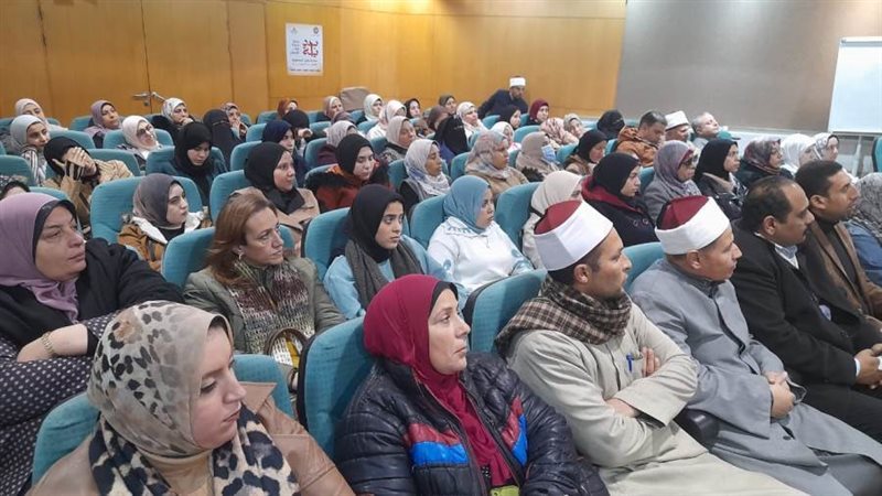 جانب من الندوة