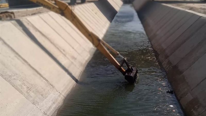 تطهير الترع والمصارف