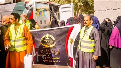 إقبال كبير من المواطنين في أطفيح بالجيزة لتحرير توكيلات حزب “الجبهة الوطنية”