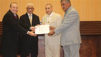  محافظ شمال سيناء يشهد ختام دورة 