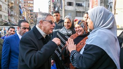 محافظ الإسكندرية يتفقد سوق اليوم الواحد بالورديان وسيدي جابر