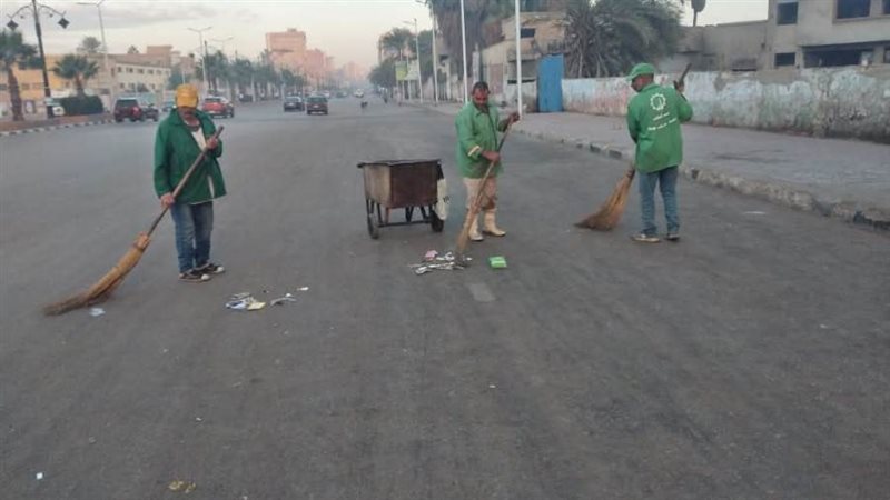 جانب من اعمال النظافة