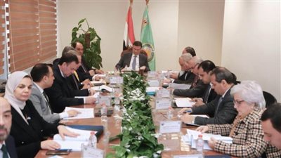 وزير الزراعة يبحث الموقف التنفيذي للمشروعات الممولة من الجهات الأجنبية المانحة