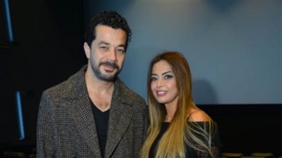 هل طلبت داليا مصطفى الطلاق من شريف سلامة؟