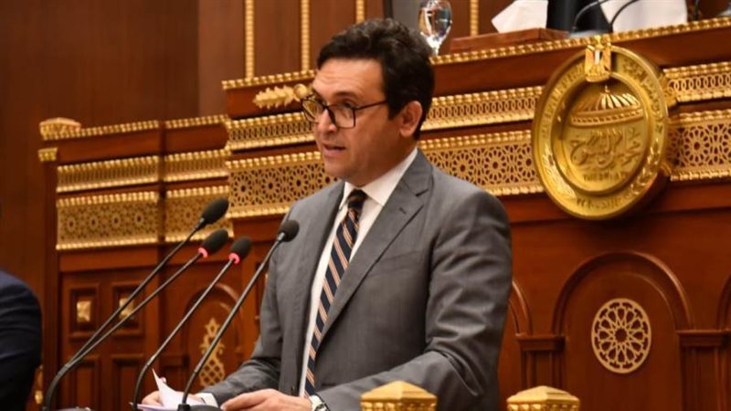 الدكتور احمد هنو