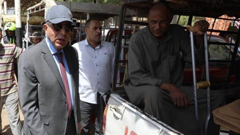 محافظ المنيا يفتح