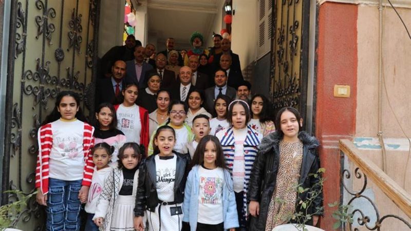 ايتام الكتاب المقدس