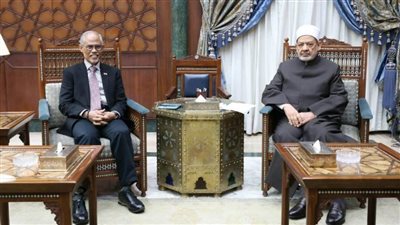 شيخ الأزهر يستقبل وزير الشؤون الإسلامية السنغافوري لبحث دعم الأزهر لمسلمي سنغافورة