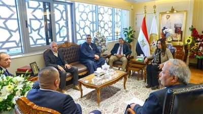 «وزيرة التنمية المحلية» تلتقى مع عدد من أعضاء مجلس النواب