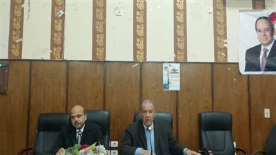 وكيل تعليم أسيوط يعقد اجتماعا مع قيادات التعليم وموجهي العموم استعدادا لامتحانات نصف العام 