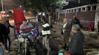 رئيس حي شرق أسيوط يقود حملة لرفع الإشغالات وتعديات الباعة الجائلين