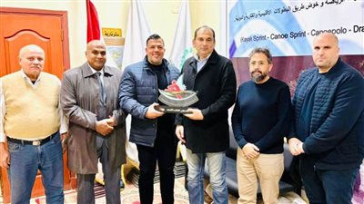 خلدون يطلب معسكرات مشتركة لفلسطين مع منتخبات مصر