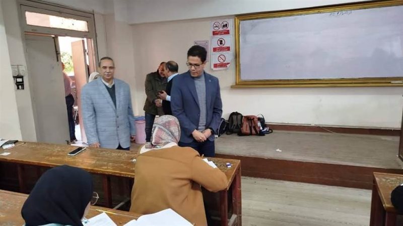 تفقد سير الامتحانات