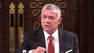 العاهل الأردني يحذر من خطورة استمرار الاعتداءات الإسرائيلية على المقدسات بالقدس