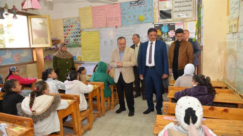 محافظ أسيوط يتفقد