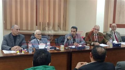 إجراء مقابلات مع المتقدمين للوظائف الإشرافية بتعليم كفر الشيخ