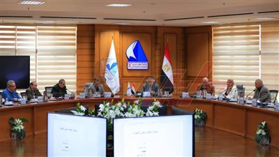 تعرف على أبرز موضوعات مجلس عمداء جامعة كفر الشيخ في يناير 2025